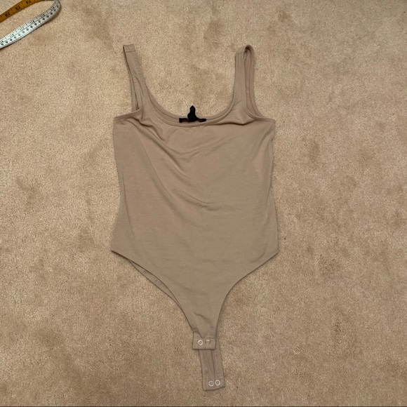 Forever21 CLIP TANK TOP BODYSUIT - Picture 5 of 10